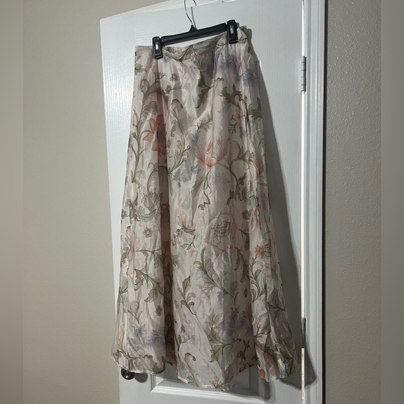 calypso Dresses & Skirts - Soft Floral Maxi Skirt in Light Beige and Pink